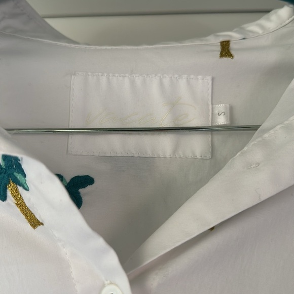 Vacate the Label Embroidered Palm Tree Button Up White Blouse Women’s Small - Picture 2 of 8